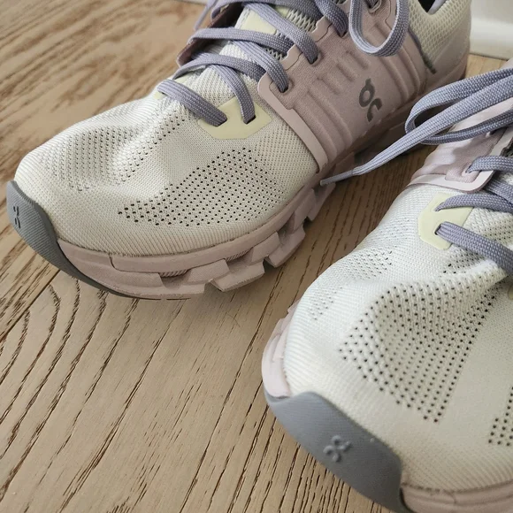 On Cloudswift 3 AD Ivory/Lily Women's Size 10 - Picture 4 of 14